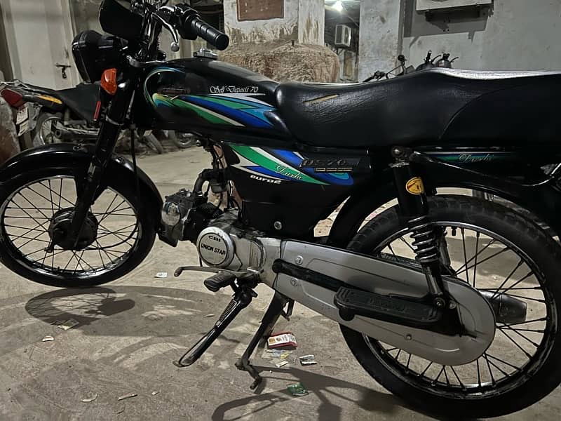 Union Star 70 cc Bike Black color 1