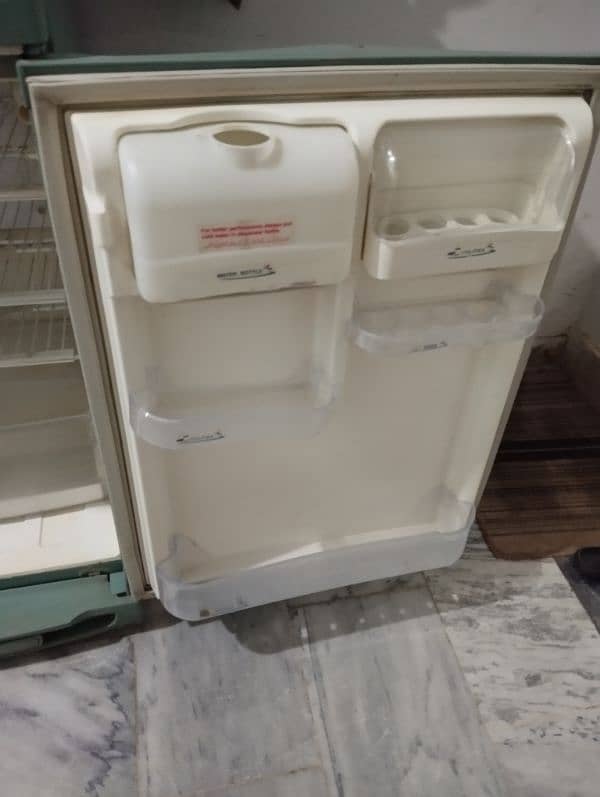 model pel medium size fridge 1