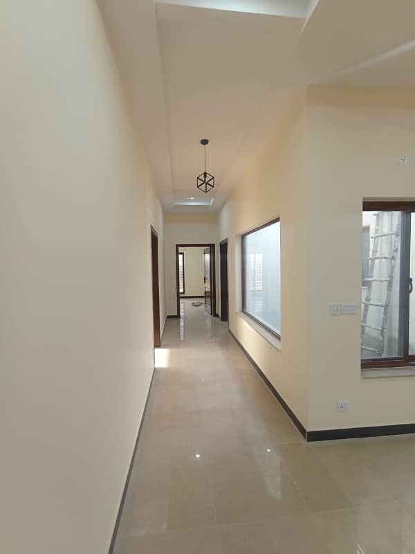 14 Marla Upper portion for Rent in G-14/4 8