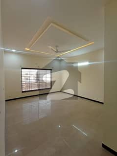 14 Marla Upper portion for Rent in G-14/4