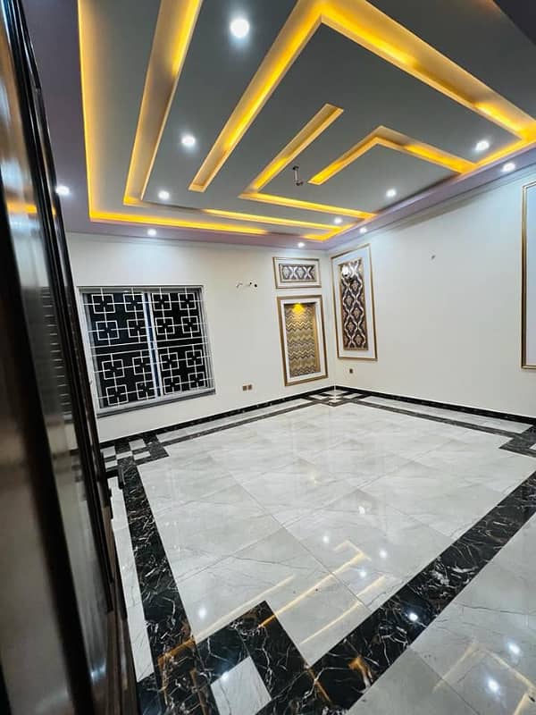 3 YEARS INSTALLMENT PLAN HOUSE PARK VIEW CITY LAHORE FOR SALE 9