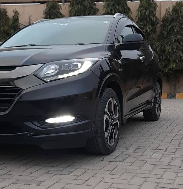 Honda Vezel 2017 1