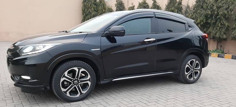 Honda Vezel 2017 5