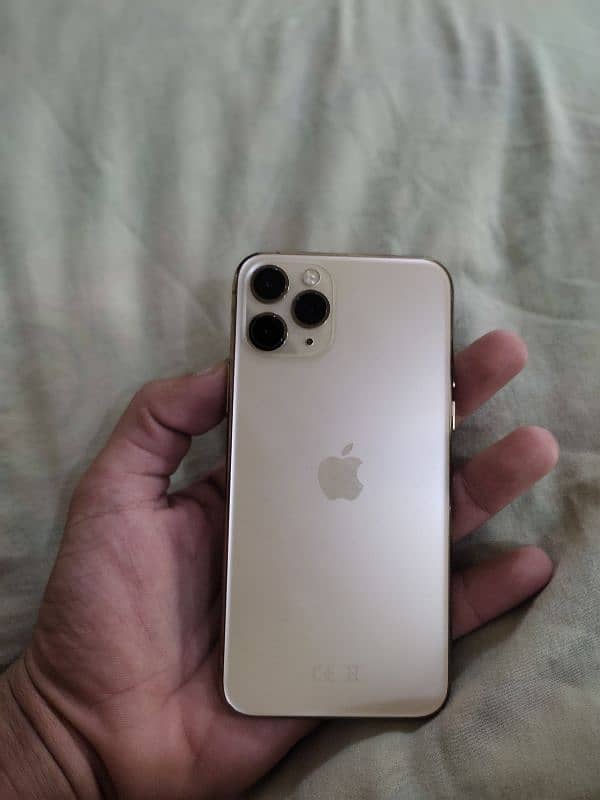 IPHONE 11 PRO 256GB (NON-PTA) 0