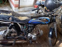 Unique bike for sale 2012 ist owner ok conditioned using daily Rs30000