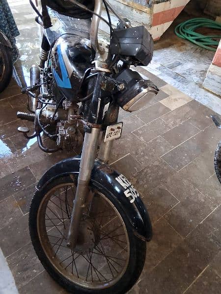 Unique bike for sale 2012 ist owner ok conditioned using daily Rs30000 1