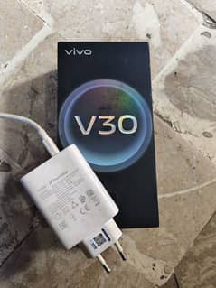 vivo v30 condition 10 by 10 ha