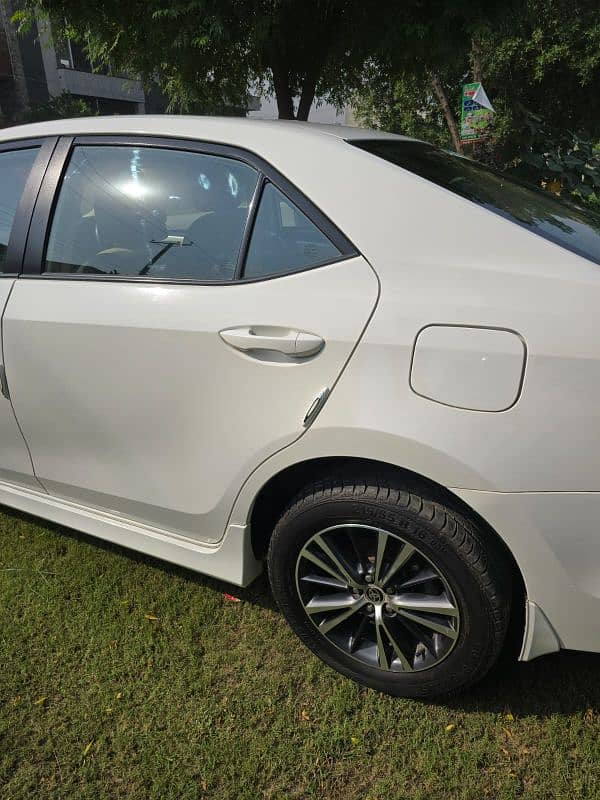 Toyota Corolla Altis 2019 5