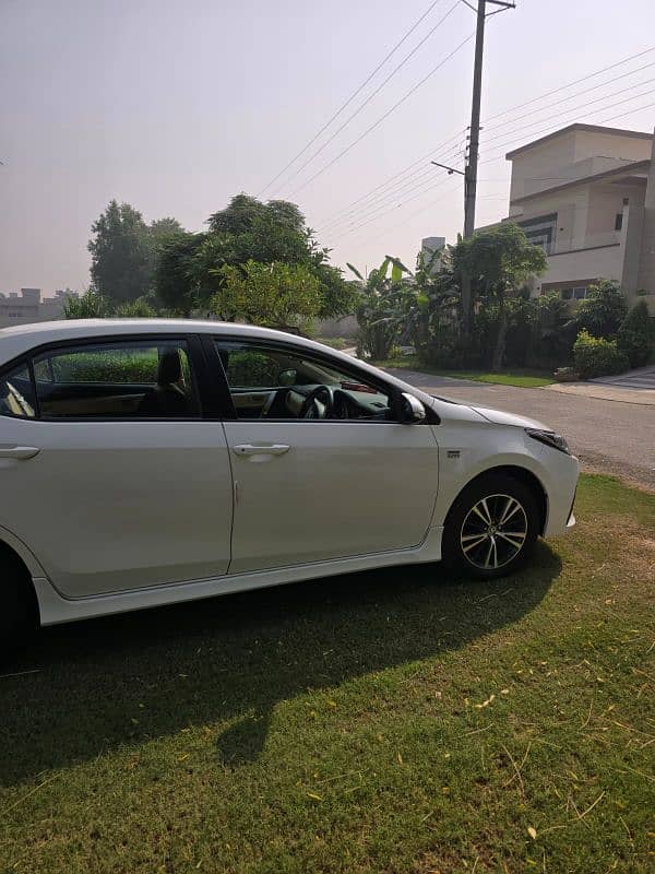 Toyota Corolla Altis 2019 8