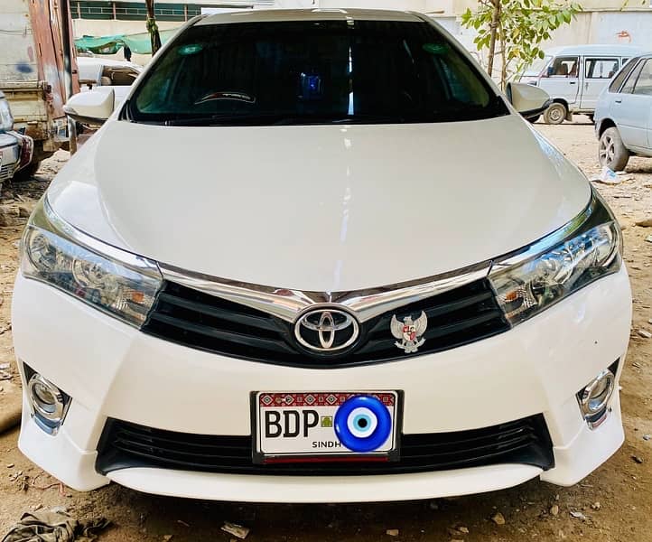 Toyota Corolla Altis 2015, Golden Registration No 1