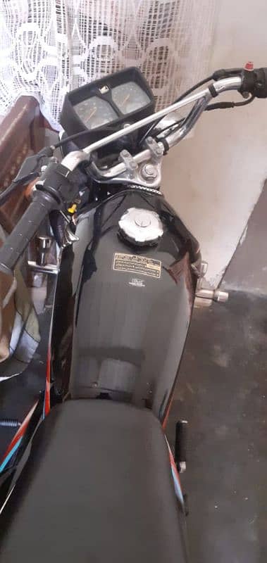 Honda 125 for sale lush condition all original parts 8