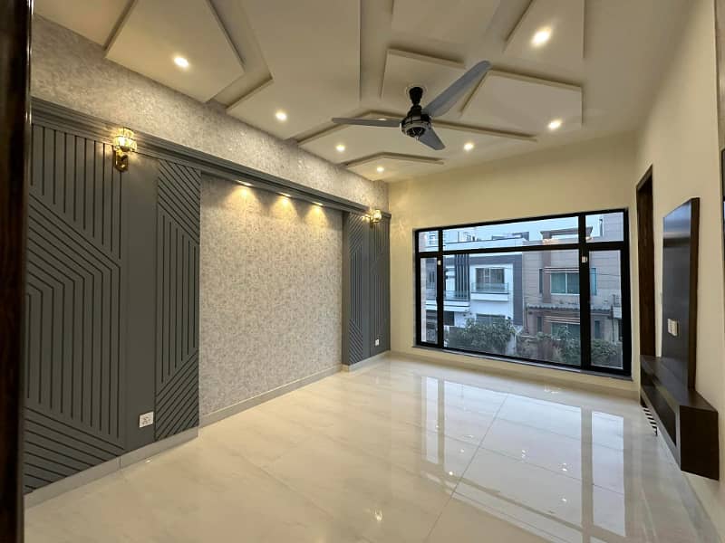 3 Years Installment Plan Ultra-Modern House In Park View City Lahore 8