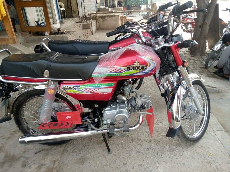 unique mother cycle just 750 km drive urgent sale 1