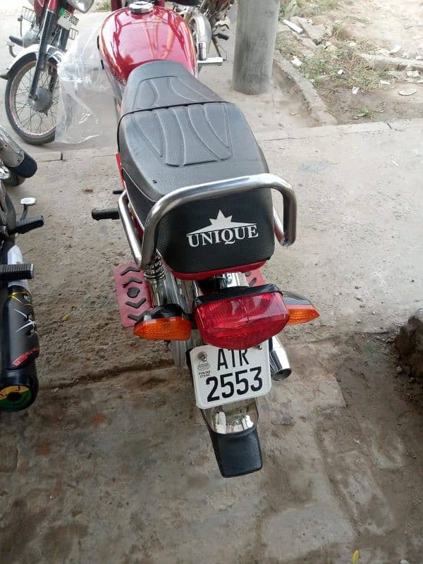 unique mother cycle just 750 km drive urgent sale 2