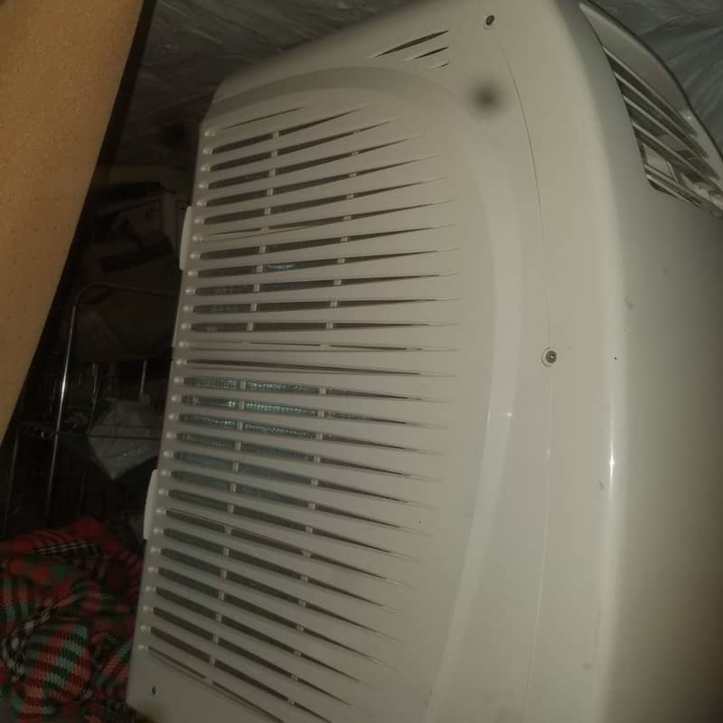 TCL Portable AirConditioner TAC 20CPA/D (20000BTU) 2