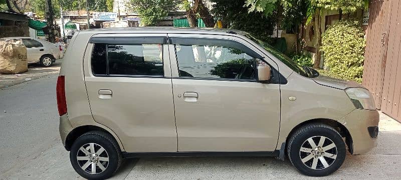 Suzuki Wagon R 2015 5