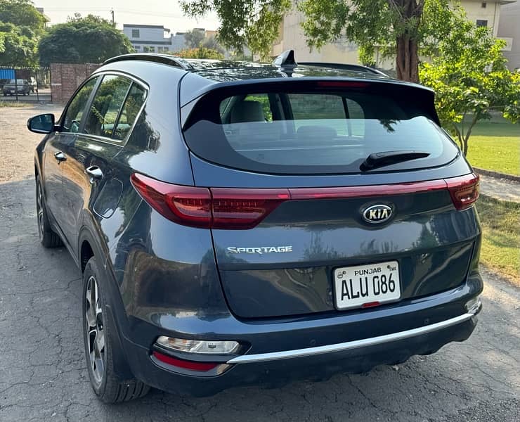 KIA Sportage AWD 2022 3