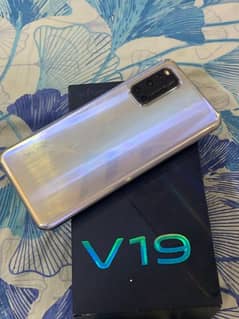 vivo v19 8/128 10/10 condition with box 0