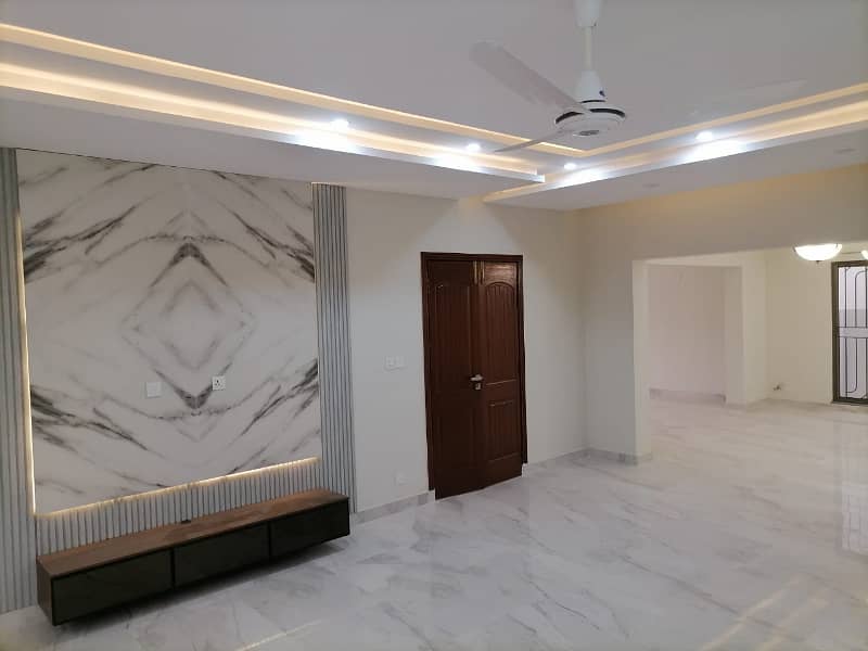 Brand New Luxury House For Sale In Sec S Askari 10 Lahore Cantt 2