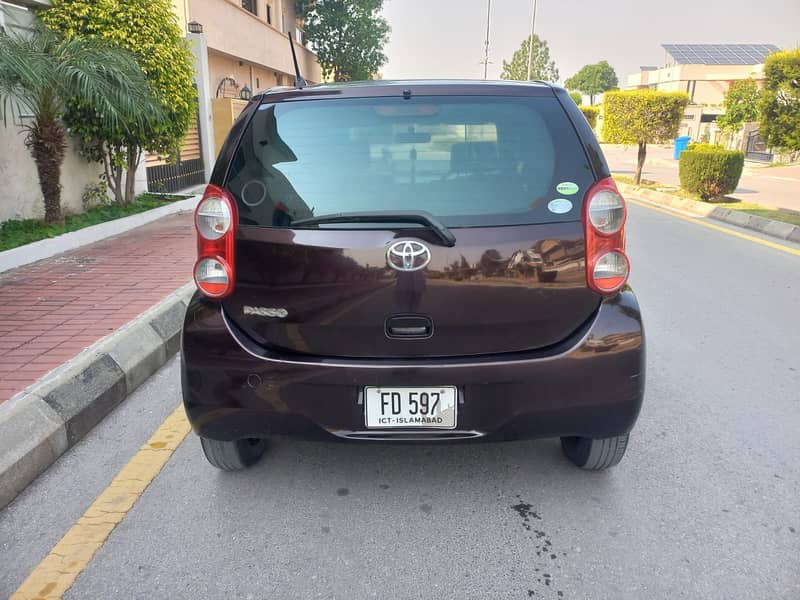 Toyota Passo 2012 1