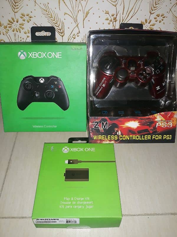 xbox one or ps3 controller  wireless 0