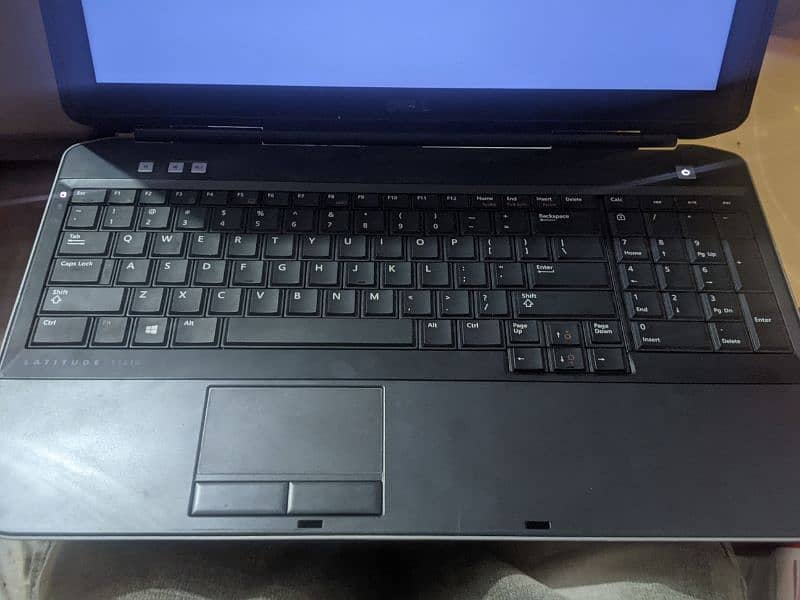 Dell laptop Cor i5 3rd genration 128 gb SSD 4gb Ram 320 GB HDD 1