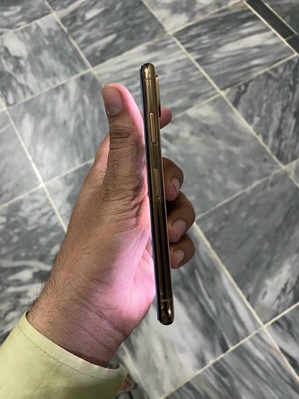 iPhone xs 512 Gb Esim working 3