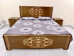 Bed with two side tables (Final Price)