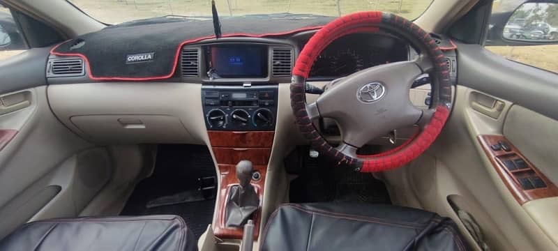 Toyota Corolla 2.0 D 2008 13