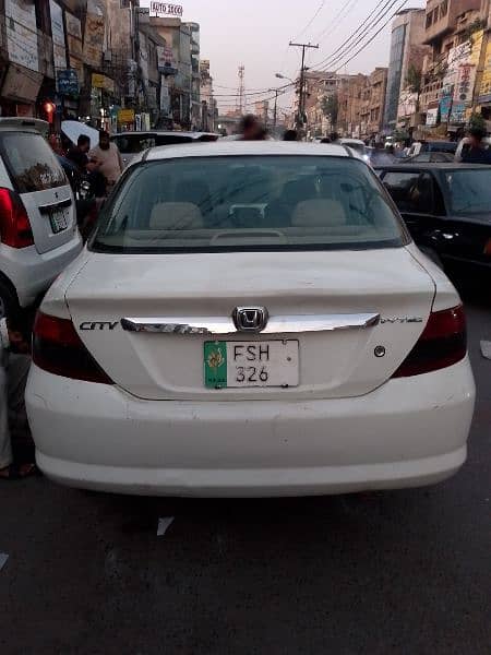 Honda City IVTEC 2005 exchange possible 1