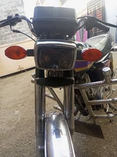 Honda 125     2008 modal