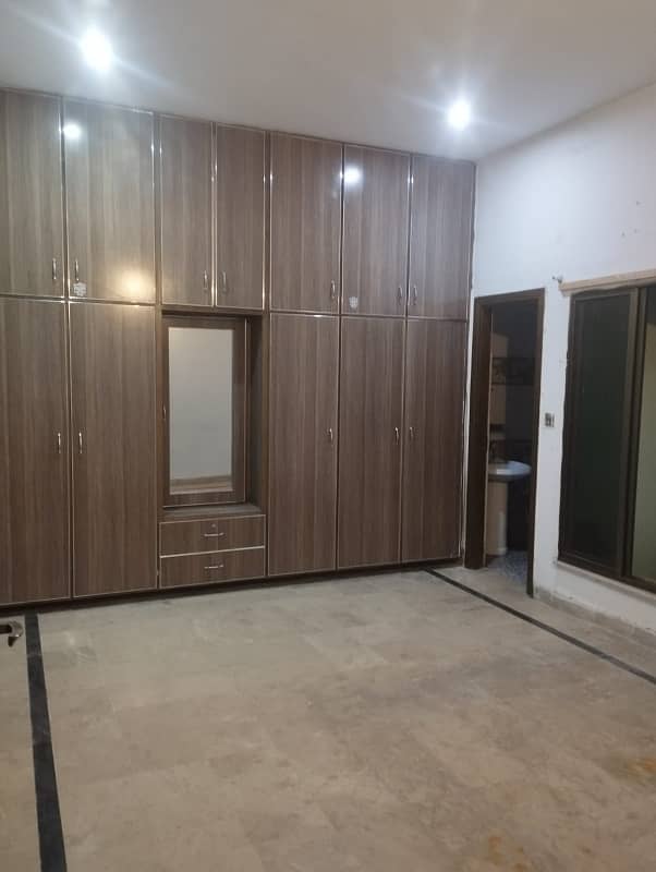 6.5 Marla Well Constructed Lower Portion For Rent In Muslim Town Number 01 Sargodha Road Faisalabad 5