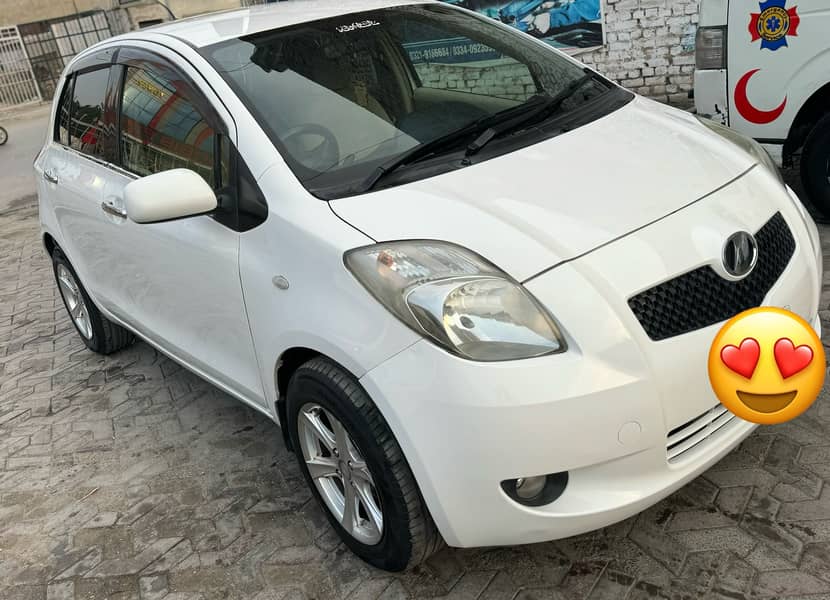 Toyota Vitz 2007 /2012 1