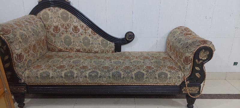 preloved sofa set and deewan 3