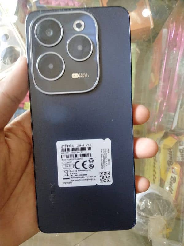 Infinix Hot 40 pro 3