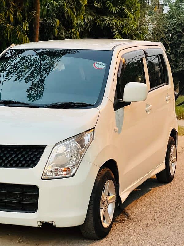 Suzuki Wagon R 2013 1