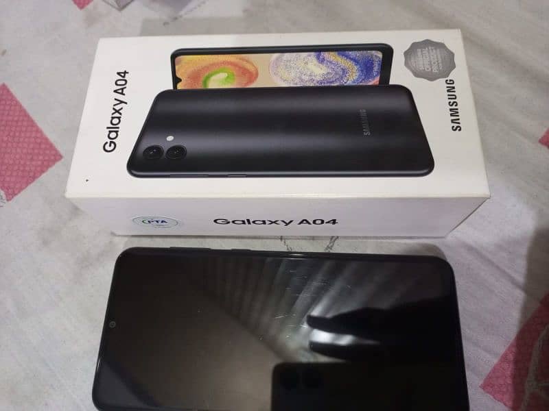 samsung a04 0