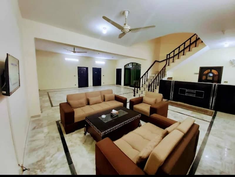 25 Marla full house 12 bed atach washroom big giraj for rent at the prime location of Johar Town 17