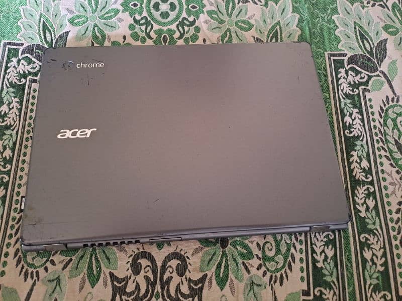 acer c740 chrombook 4/256 3