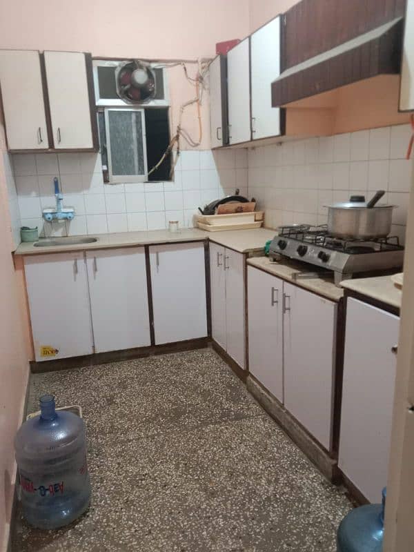 2 bed dd flat corner kda leased aprarment 9