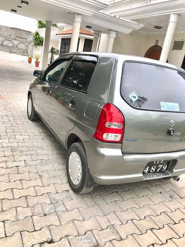 Suzuki Alto 2011 4