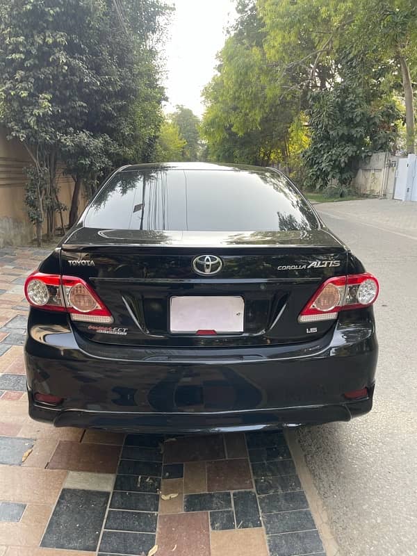 Toyota Corolla GLI 2011 / 2012 3