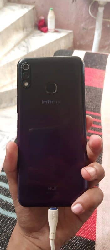 Infinix hot 8 lite 1