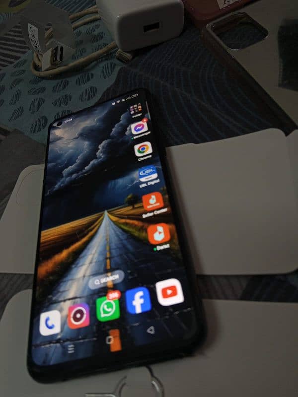 Oppo Reno 5 with 8 back covers 10/10 condition urgent sale 4