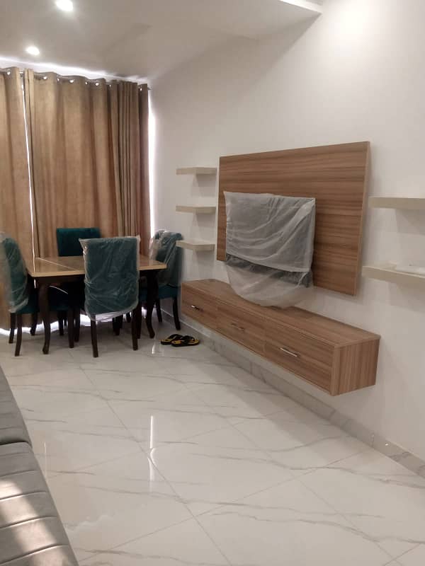 Luxury Furnished 1 Bed Flat Is Available For Rent in Sector E Bahria Town Lahore 4