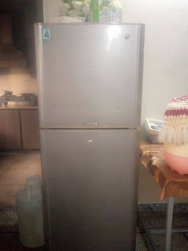 PEL Fridge for Sale (compressor theek nahi he) 1