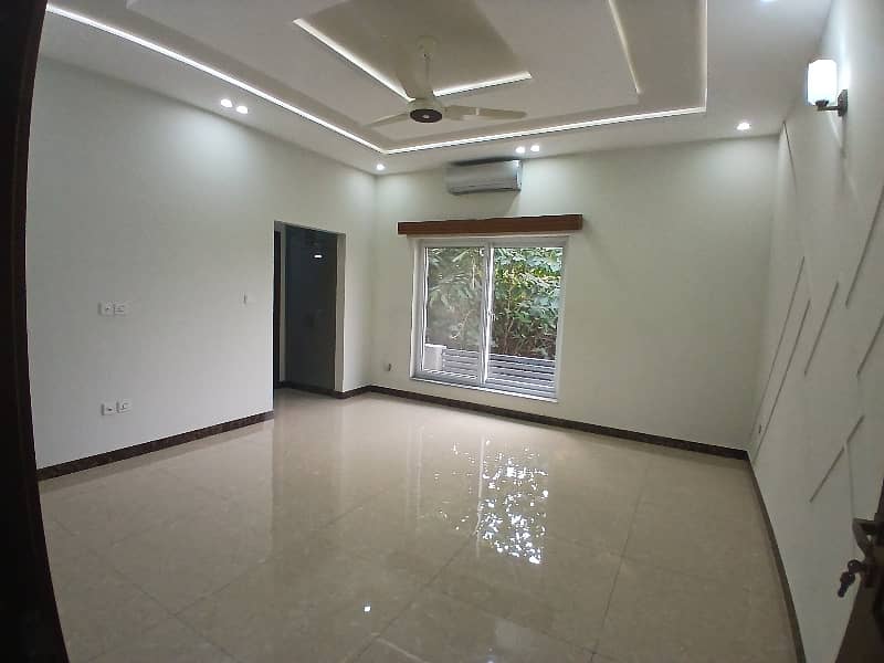 1 Kanal Brand New Full House For Rent DHA Phase 2 40