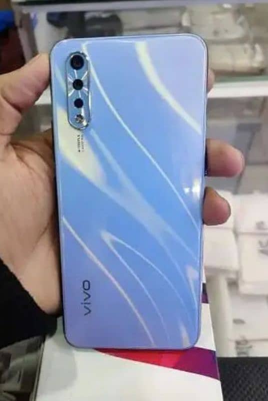 VIVO S1 1