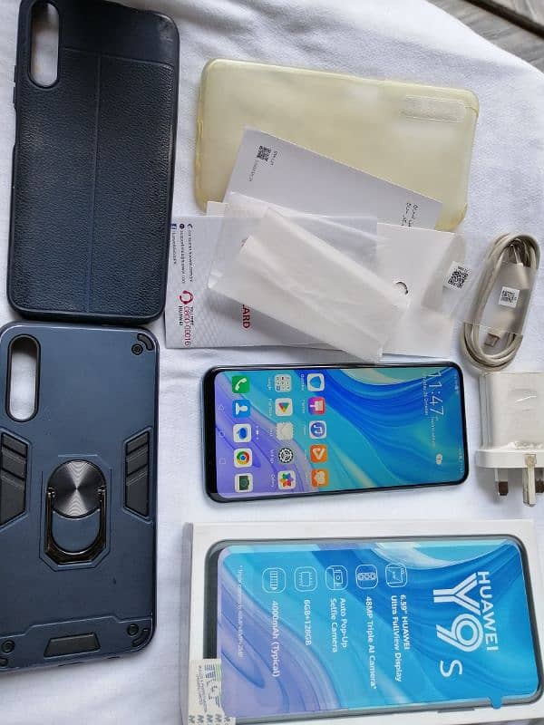 Huawei y9s Almost new condition 1