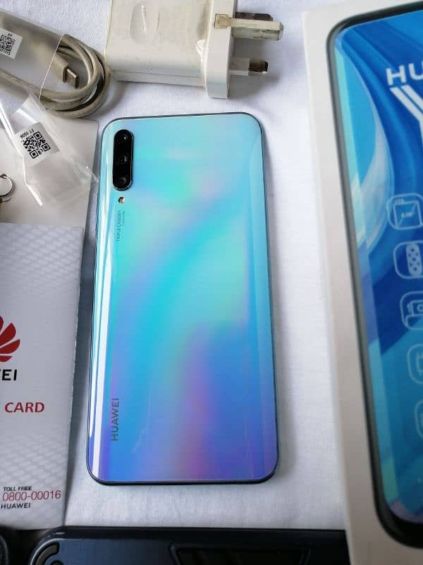 Huawei y9s Almost new condition 4